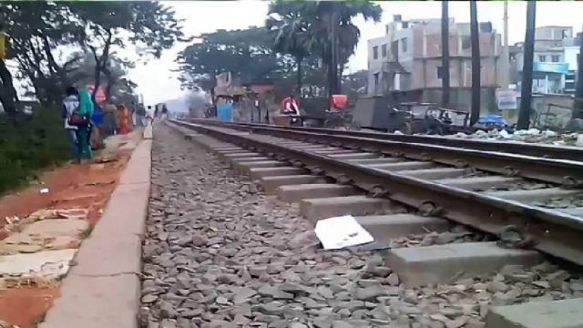 ট্রেন