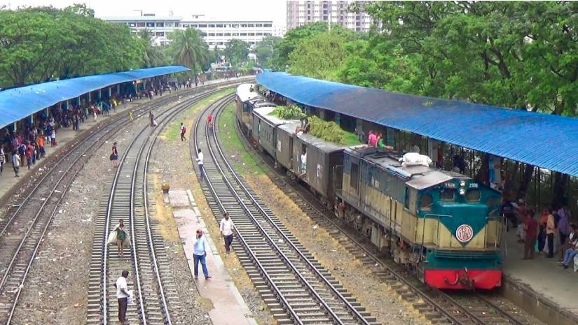 ট্রেন