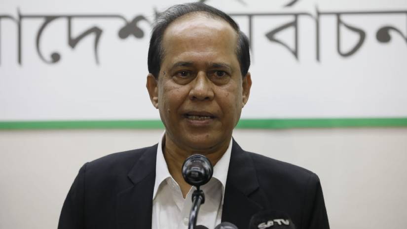 নির্বাচনকে না বাঁচালে রাজনীতি উধাও হবে : সিইসি