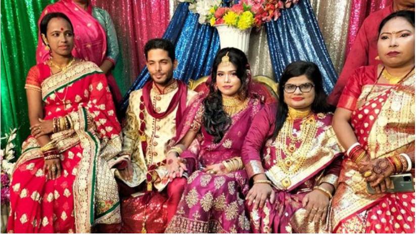এবার প্রেমের টানে দিনাজপুরে অস্ট্রিয়ার নাগরিক, করলেন বিয়ে