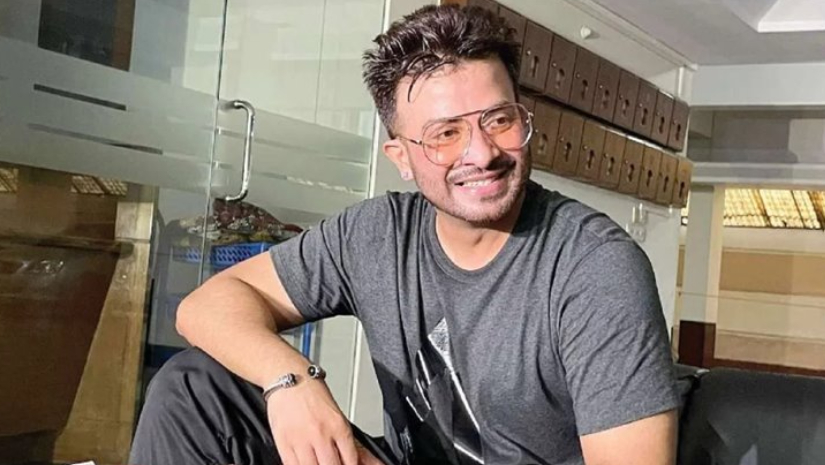 বিনোদন