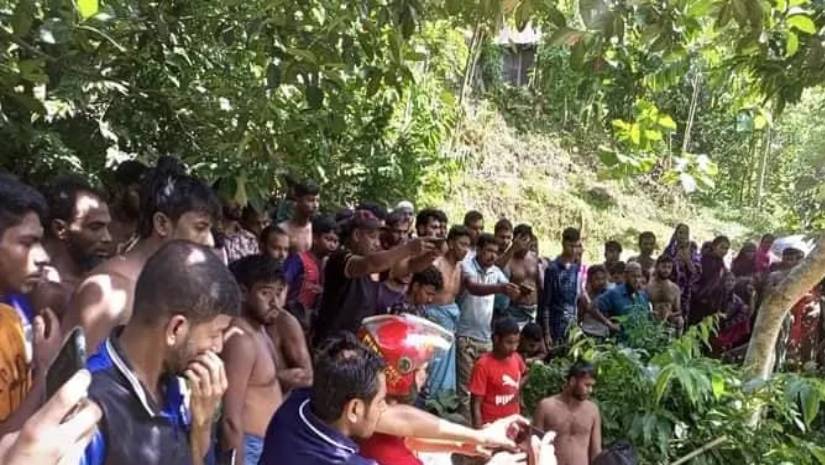 রামগড়ে পুকুরে গোসল করতে নেমে শিশুর মৃত্যু
