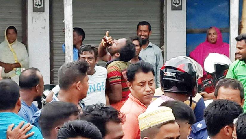 মাদক
