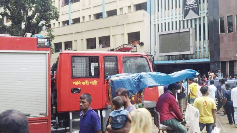 রংপুর মেডিকেলে আগুন