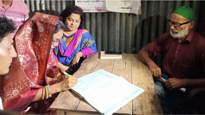 বগুড়ায় বিয়ের দেনমহর ১০১টি বই