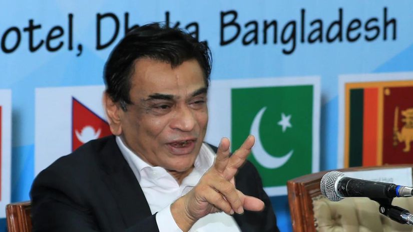 ফুটবল