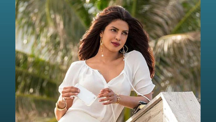 ইরানের নারীদের বিক্ষোভে সমর্থন প্রিয়াঙ্কার