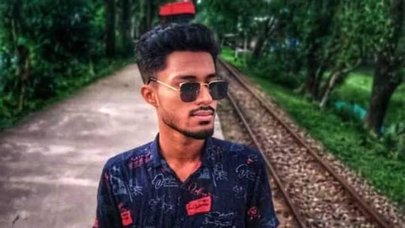 নোয়াখালীতে কিশোর গ্যাংয়ের ছুরিকাঘাতে শিক্ষার্থী নিহত