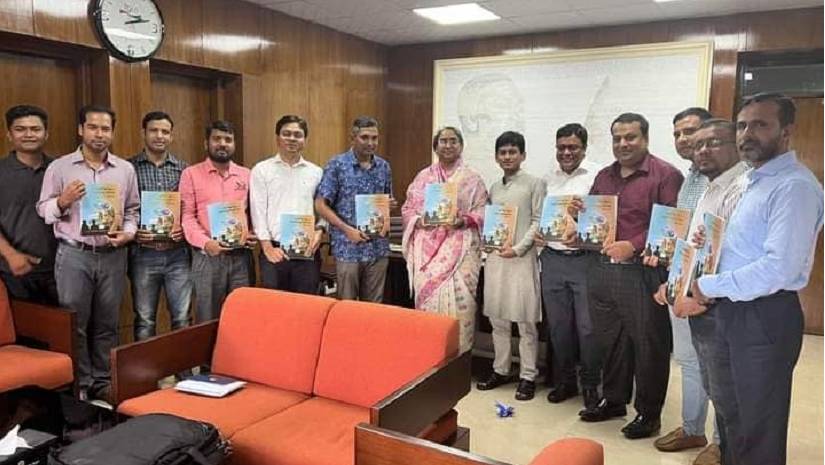 ইরাবের বার্ষিক প্রকাশনার মোড়ক উন্মোচন করলেন শিক্ষামন্ত্রী