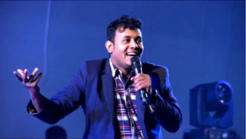 দীর্ঘ চিকিৎসার পর হাসপাতাল থেকে ছাড়পত্র পেলেন আবু হেনা রনি
