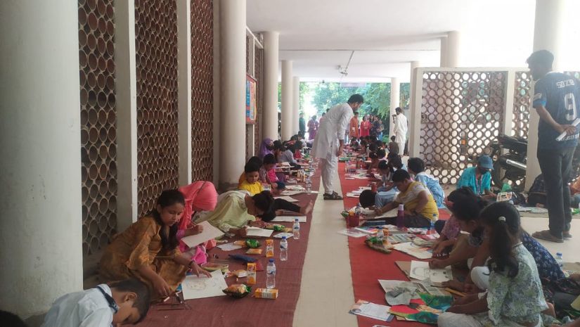 ঢাবির চারুকলায় শিশু-কিশোর চিত্রাঙ্কন প্রতিযোগিতা অনুষ্ঠিত