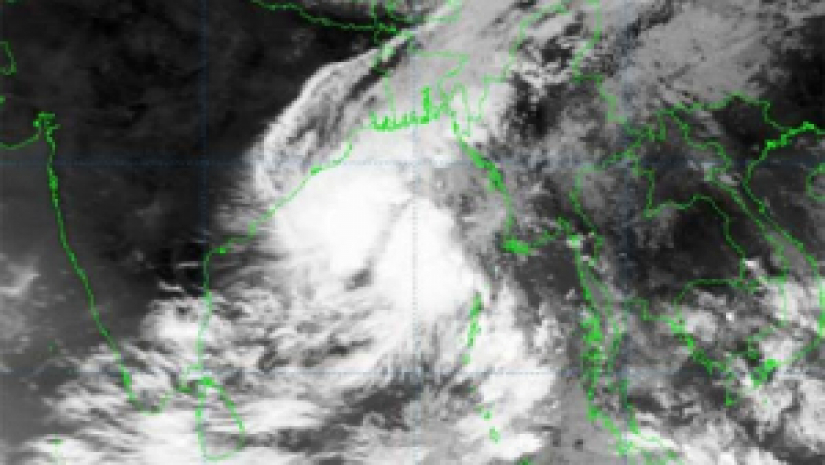 ঘূর্ণিঝড় সিত্রাং : ১০ জেলায় ঝোড়া হাওয়াসহ বৃষ্টির সম্ভাবনা