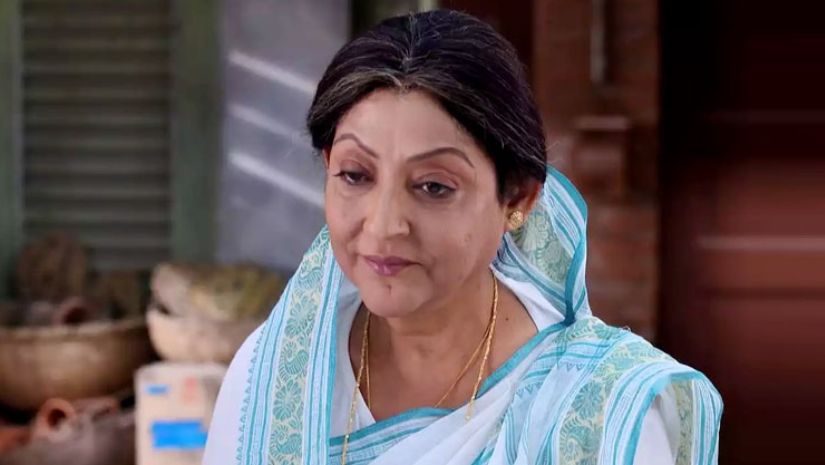 অভিনেত্রী সোনালী চক্রবর্তী আর নেই