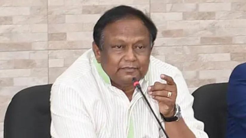 বিশ্বব্যাংকের ঋণ না পেলে দেশ রসাতলে যাবে না : বাণিজ্যমন্ত্রী