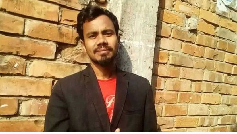 ফেসবুক ব্যবহার করবেন না শর্তে জামিন পেলেন ঝুমন দাস