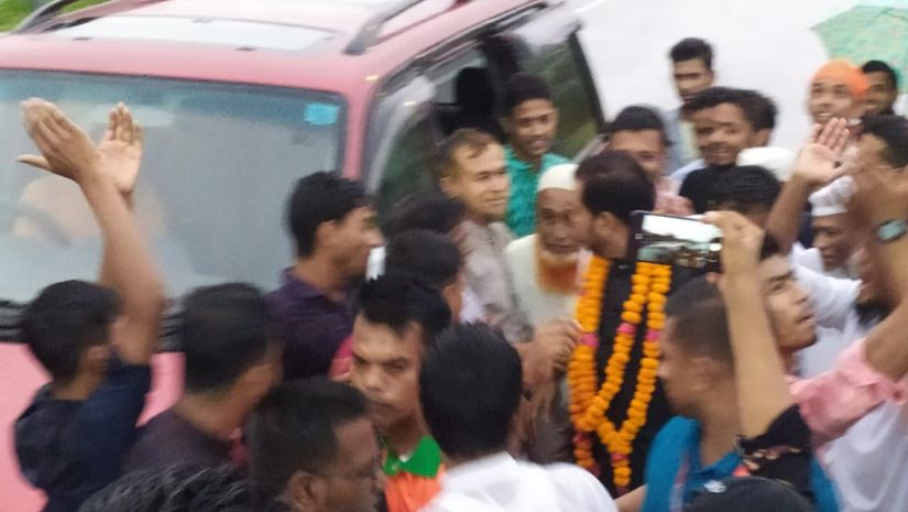 দুমকী