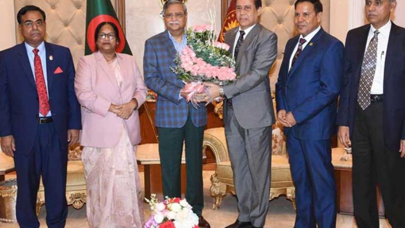 ইসি