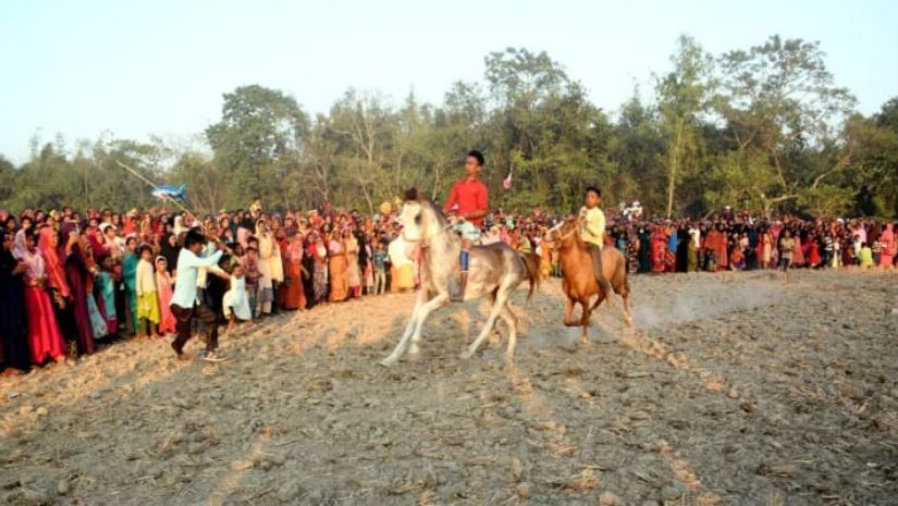ঘোড়দৌড়