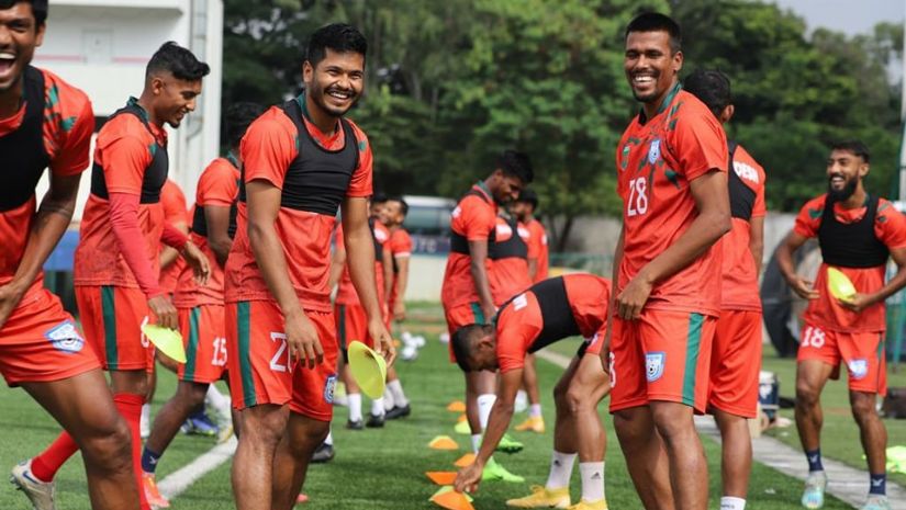 ফুটবল