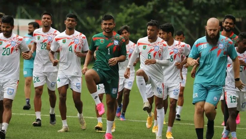 ফুটবল