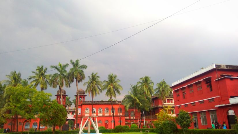 ঢাবি
