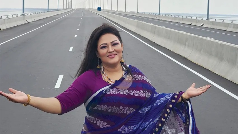 মমতাজ
