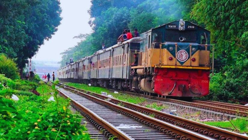 ট্রেন