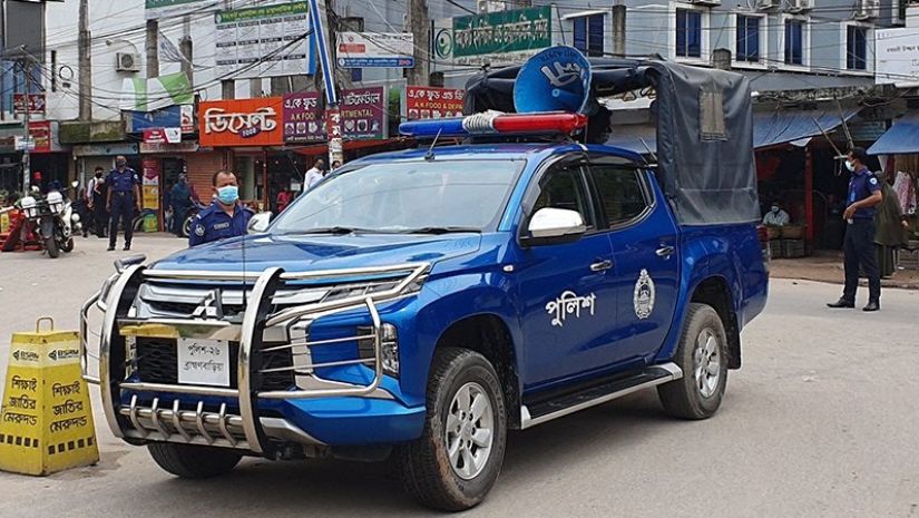 পুলিশ