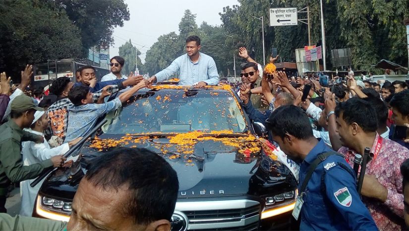 সাকিব