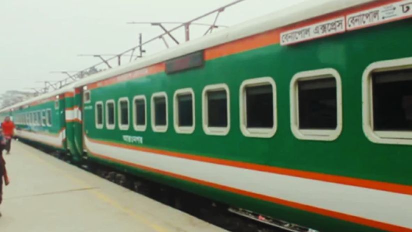 ট্রেন