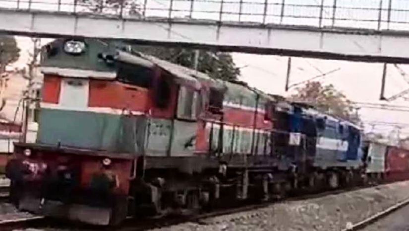 ট্রেন