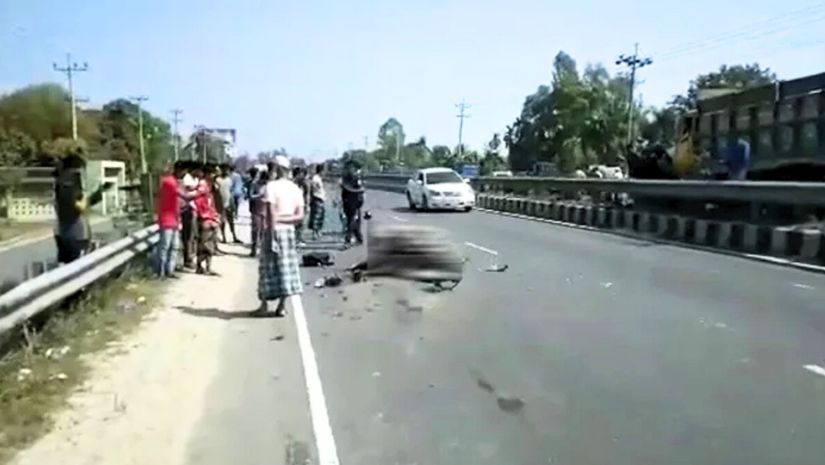 সড়ক দুর্ঘটনা