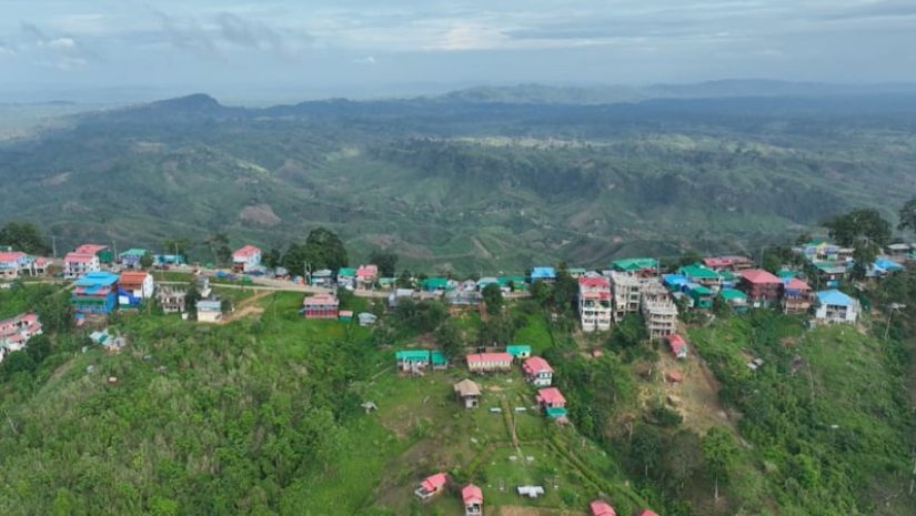 পাহাড়