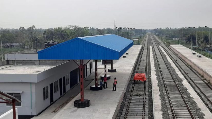 ট্রেন