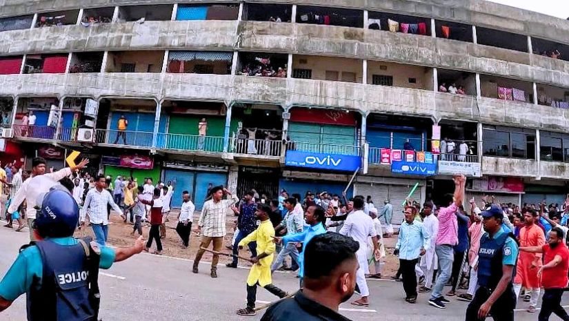 চট্টগ্রামে