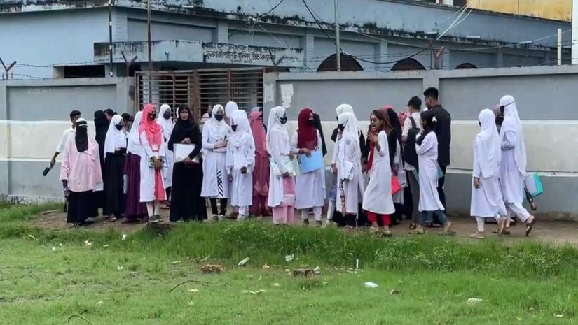ফেনী