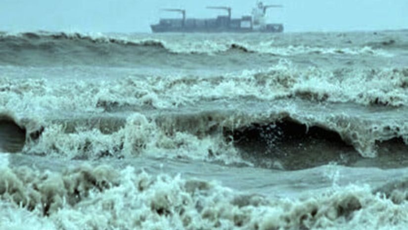 বঙ্গোপসাগরে