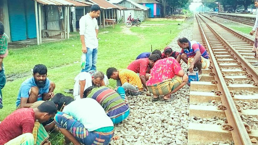 নাটোরে