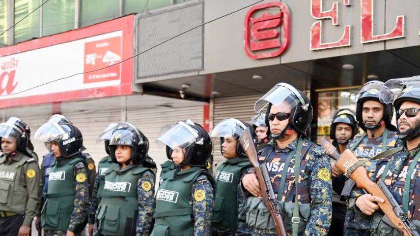 পুলিশ 