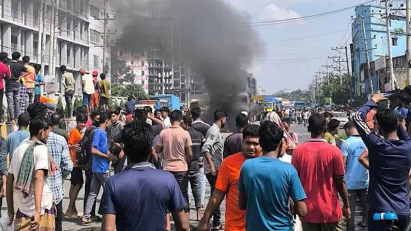 পোশাক 