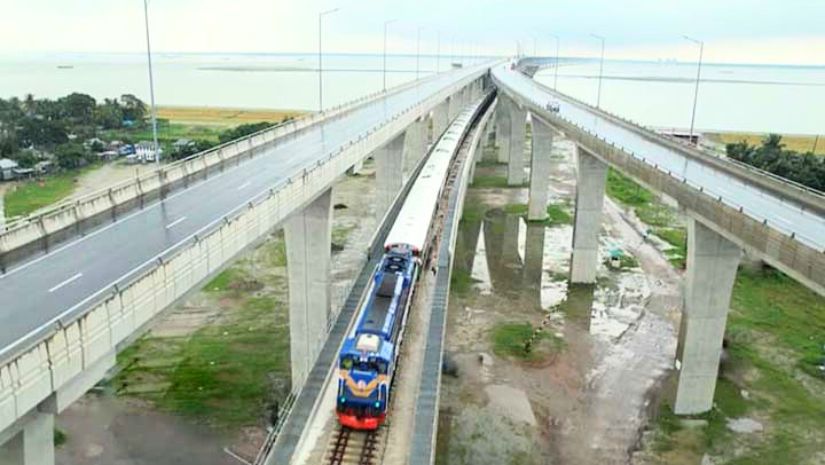 ট্রেন
