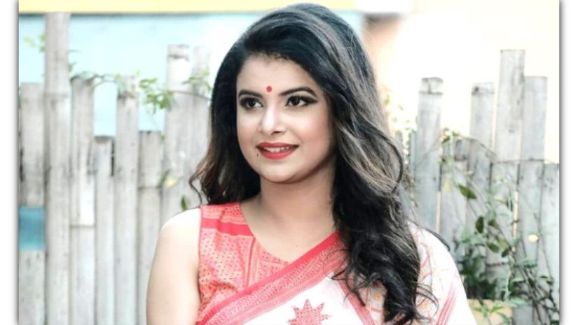 ফারিয়াকে নিয়ে আপত্তিকর মন্তব্য; চাকরি হারালেন সেই যুবক