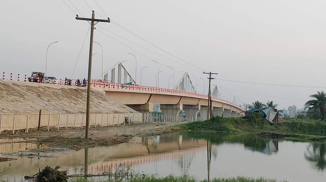 খুরুশকুল সেতু (ছবি: দ্য বাংলাদেশ মোমেন্টস)